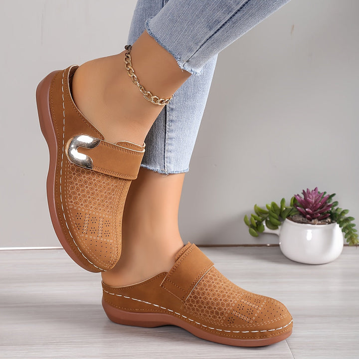 Women's closed toe mules Annabelle in Dark Brown – worn side view