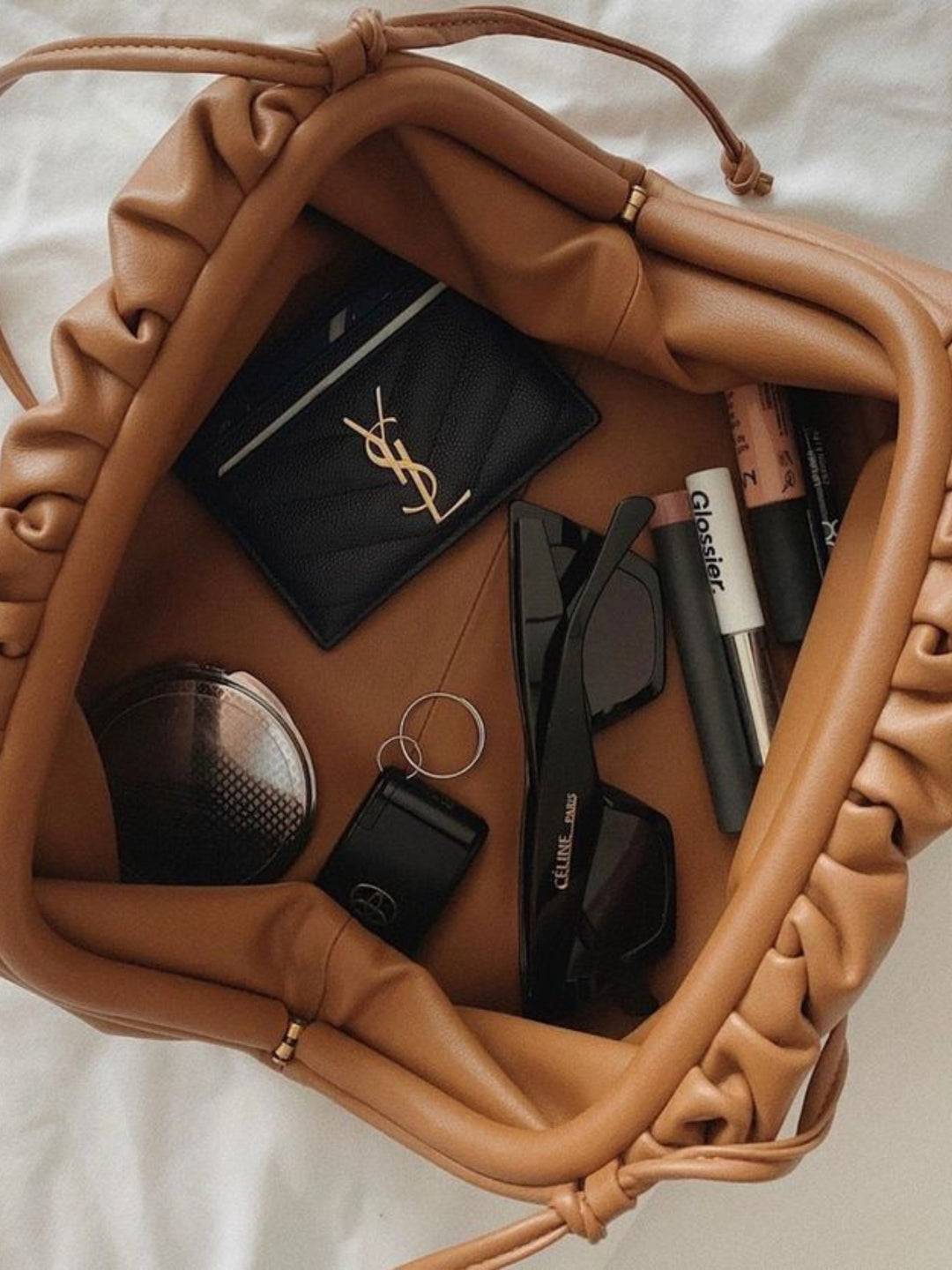 Natalia Chic Pouch