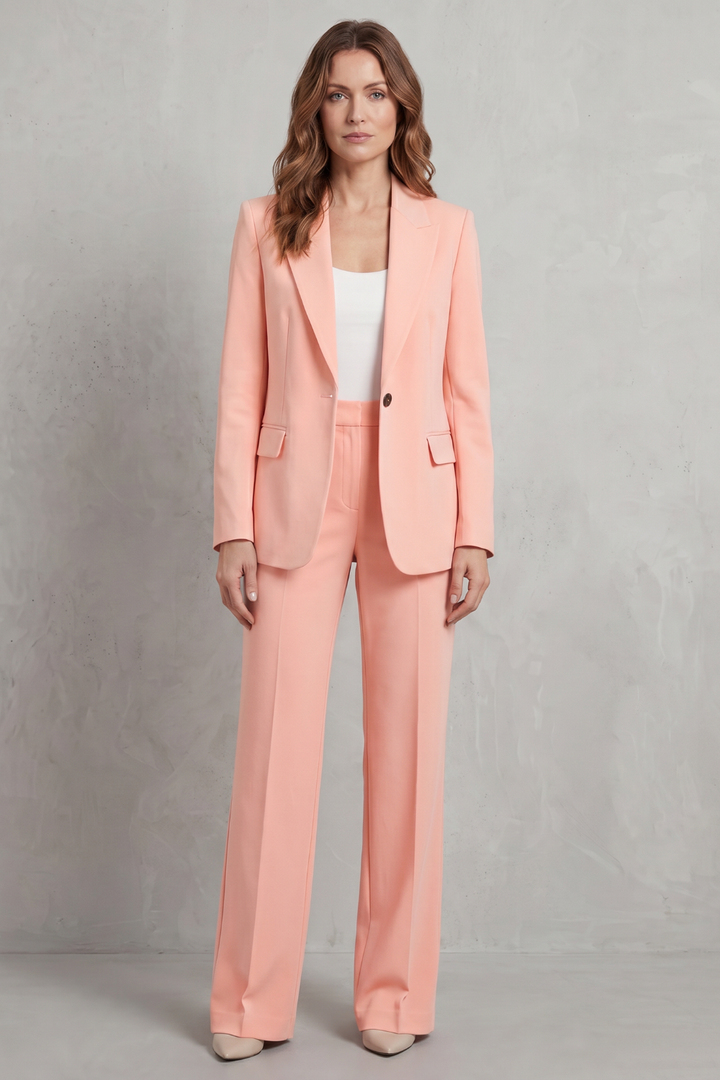 Women's Tailored Blazer and Straight-Leg Trouser Suit - Dovrelle