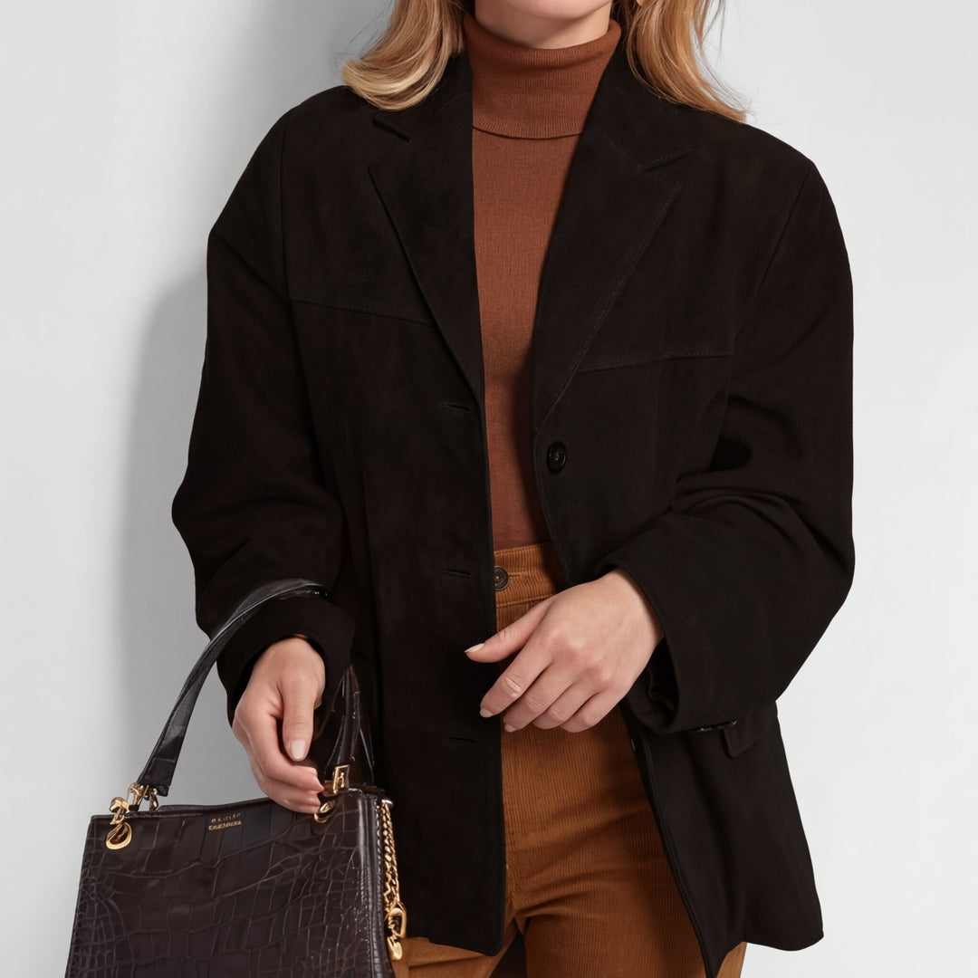 Melrose women's lapel jacket in Black – front view