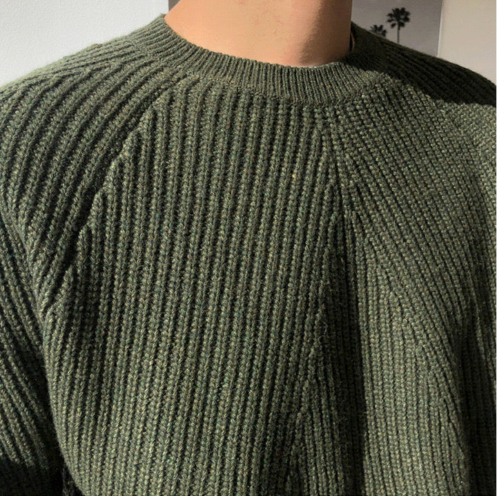 Men's Chunky Ribbed Crew Neck Jumper – Viktor in Olive Green, neckline and raglan seam detail