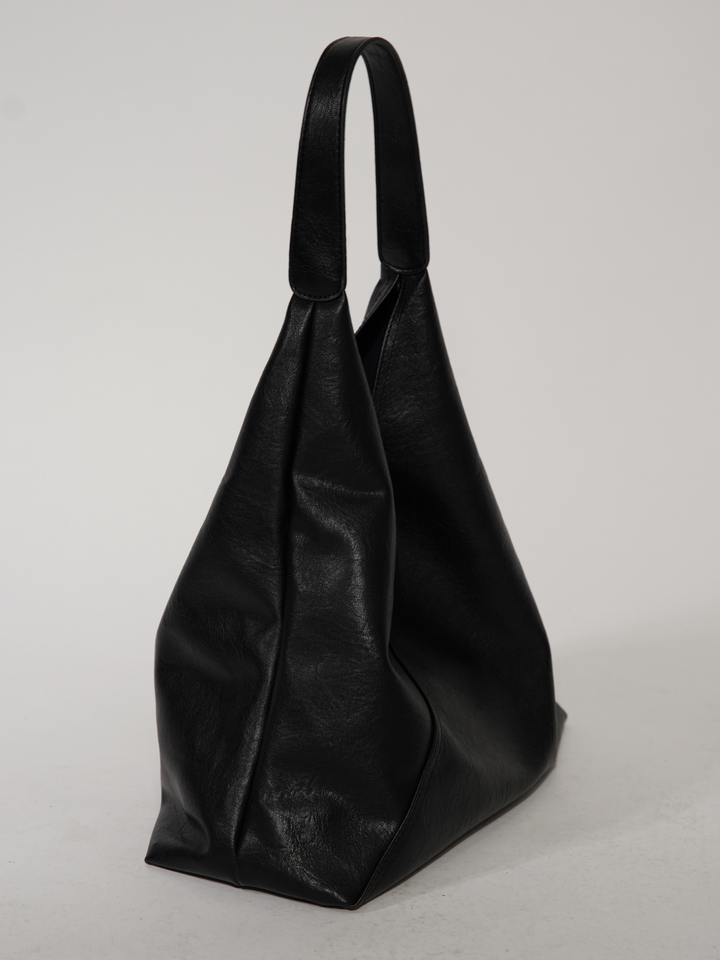 Zephyra Daily Shoulder Bag