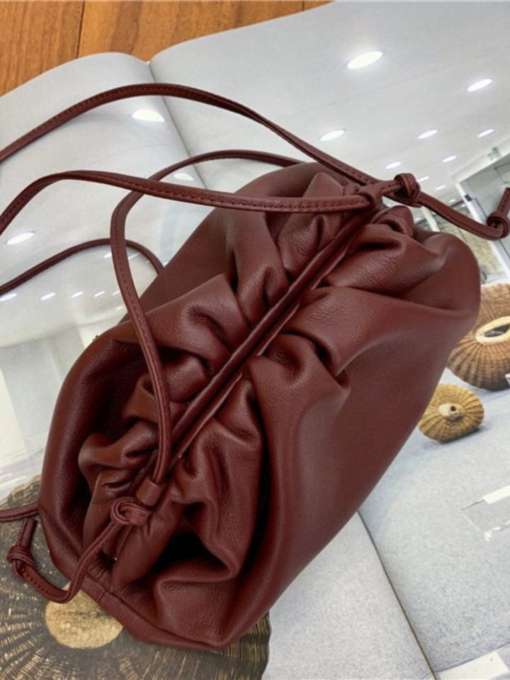 Natalia Chic Pouch