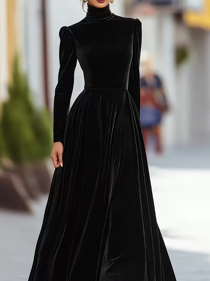 Sara | Velvet & Satin Gown