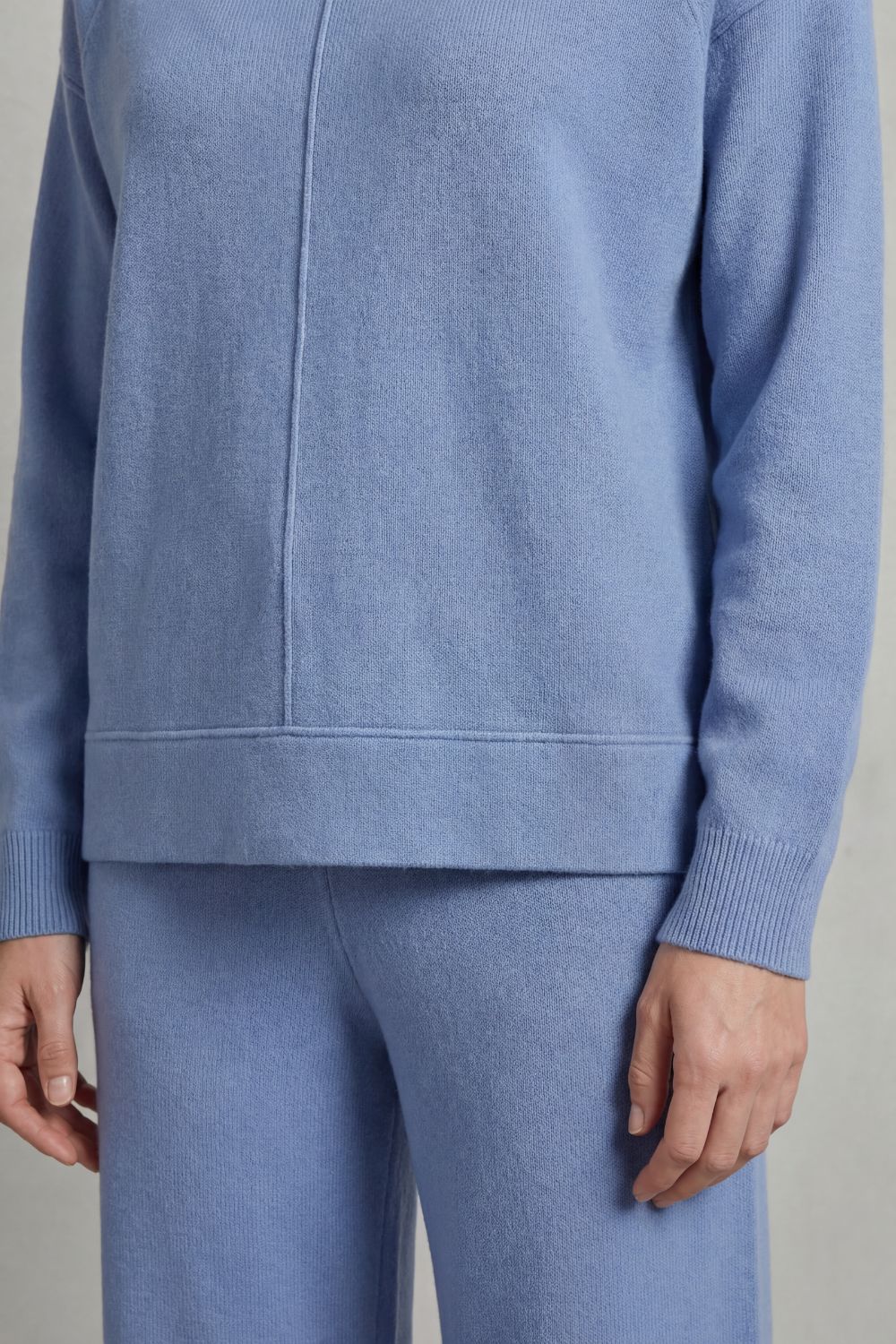 Women's Draped Turtleneck and Wide-Leg Trouser Set - Esmerelle
