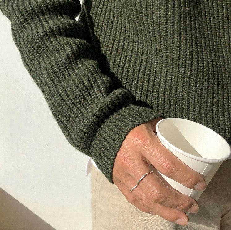 Men's Chunky Ribbed Crew Neck Jumper – Viktor in Olive Green, ribbed cuff close-up