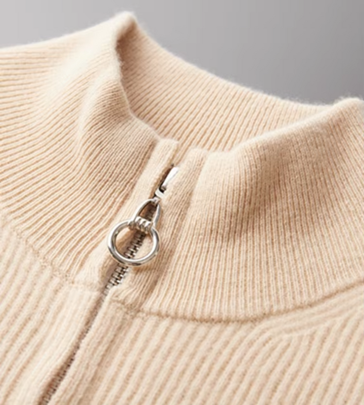 Men's ribbed zip up cardigan Penrith in Beige – collar and zip detail