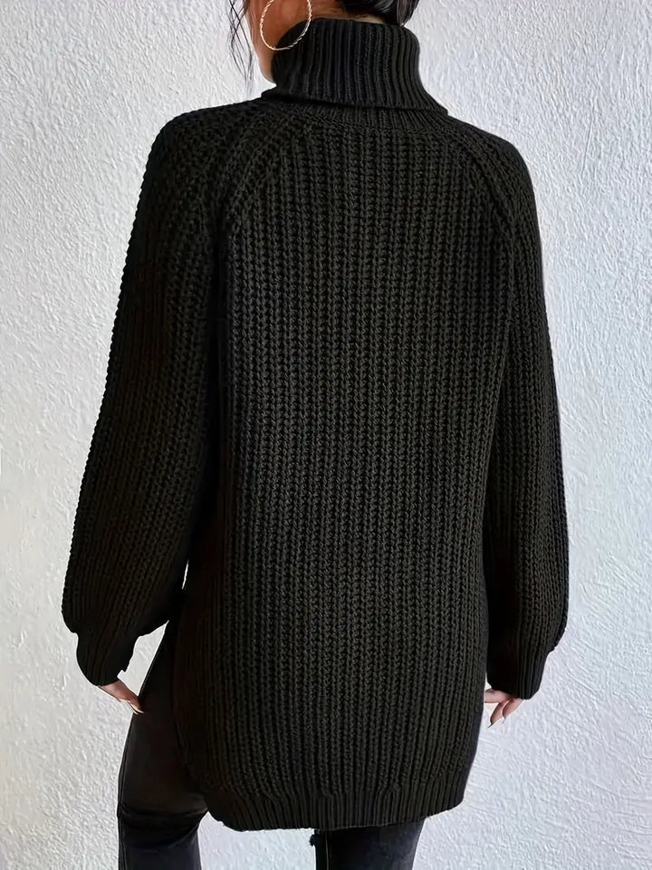 Annie - Women's chunky roll neck jumper in Black – back view