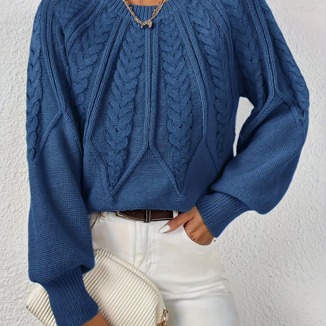 Women's cable knit jumper Ulla in Navy – front view