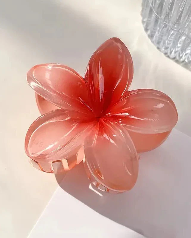 Bonnie Glossy Flower Hairclip