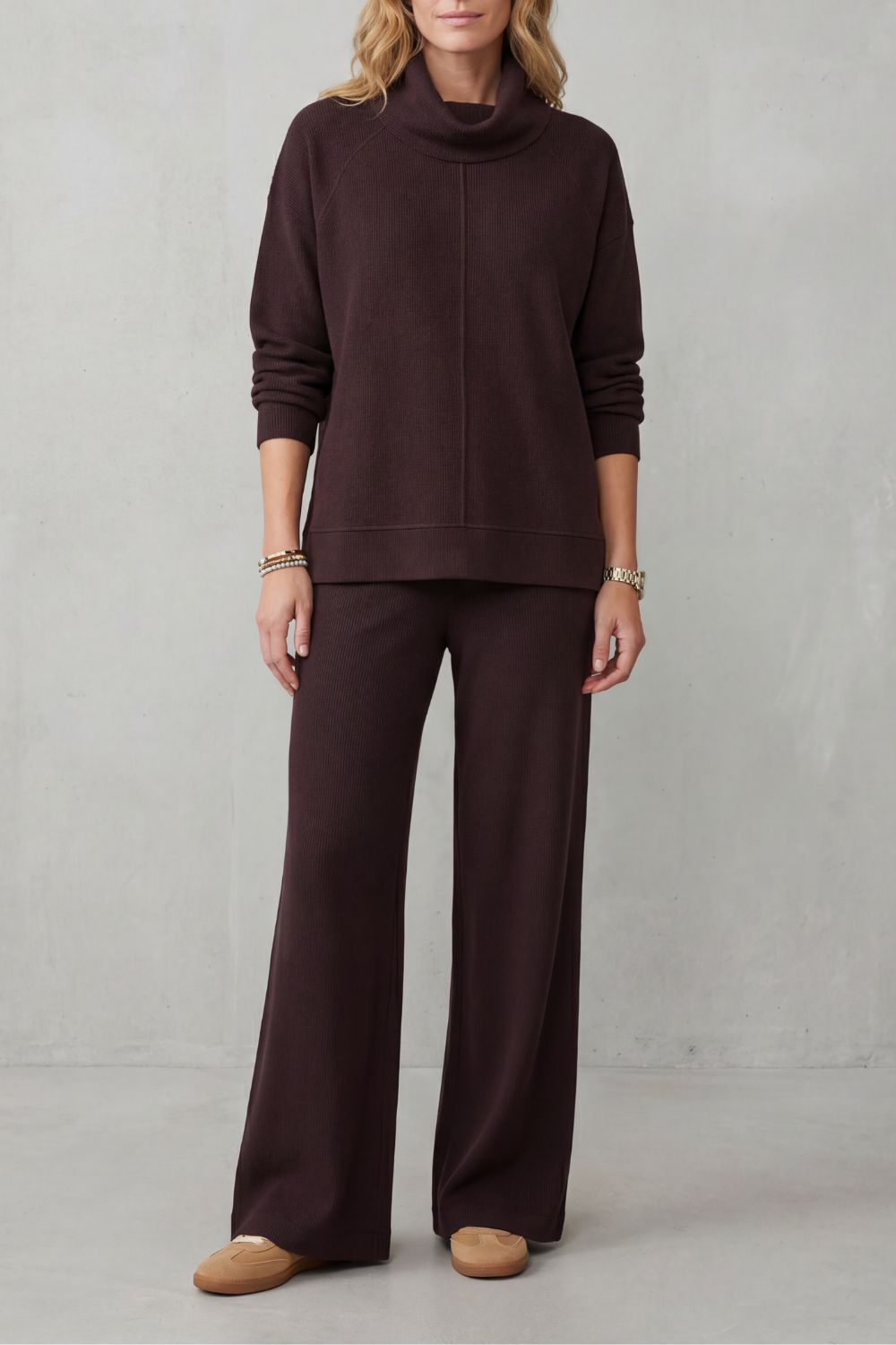 Women's Draped Turtleneck and Wide-Leg Trouser Set - Esmerelle