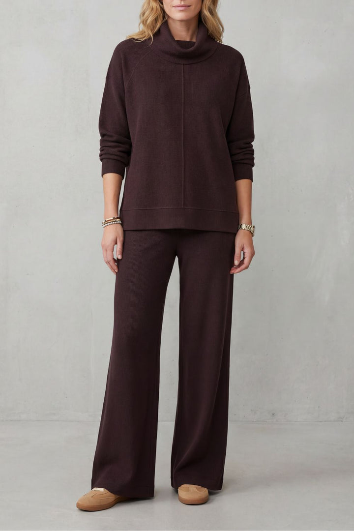Women's Draped Turtleneck and Wide-Leg Trouser Set - Esmerelle