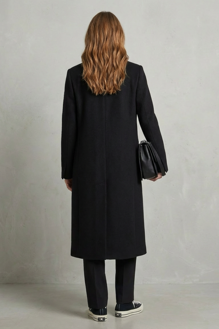 Women's Hepburn-Style Wool Overcoat in Herringbone Weave – Hazel