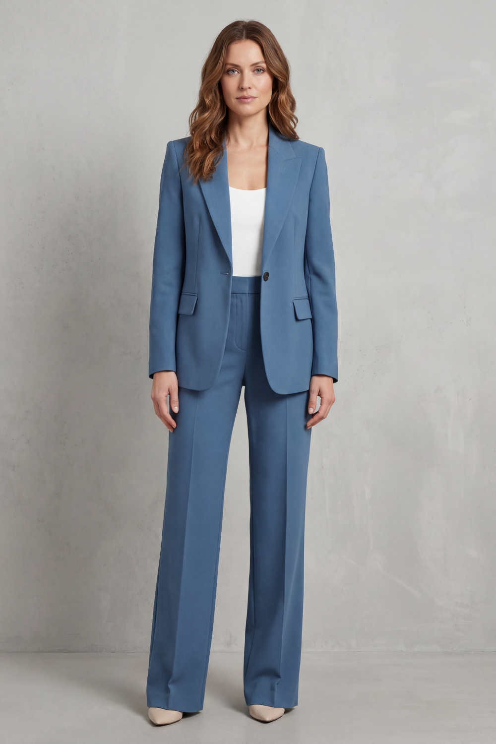 Women's Tailored Blazer and Straight-Leg Trouser Suit - Dovrelle