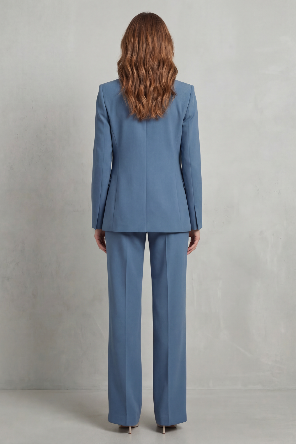 Women's Tailored Blazer and Straight-Leg Trouser Suit - Dovrelle