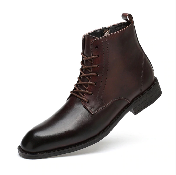 Men's lace-up dress boots Rutland in Dark Brown – three-quarter view