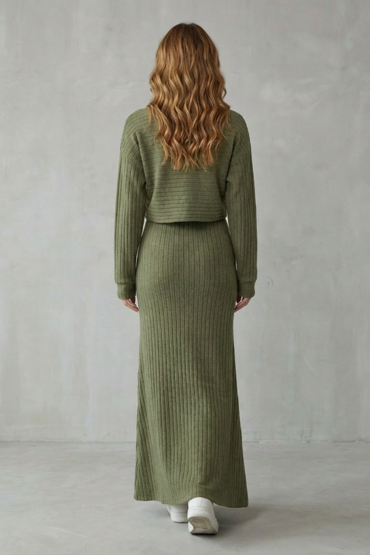 Women's Ribbed Knit Maxi Dress and Cropped Jumper Set - Estvienne