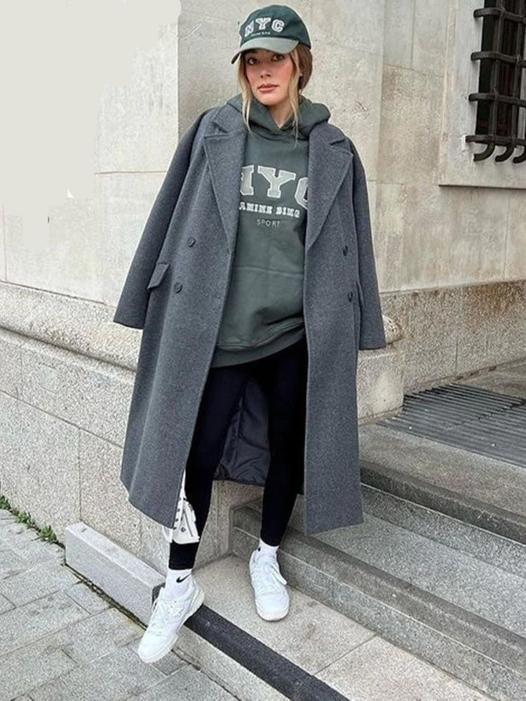 Women's double breasted coat Olwen in Grey – full-length outfit view
