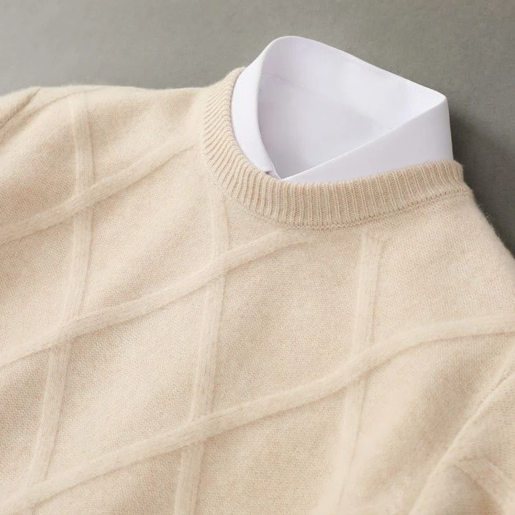Beige diamond knit crew neck jumper – close-up of ribbed neckline