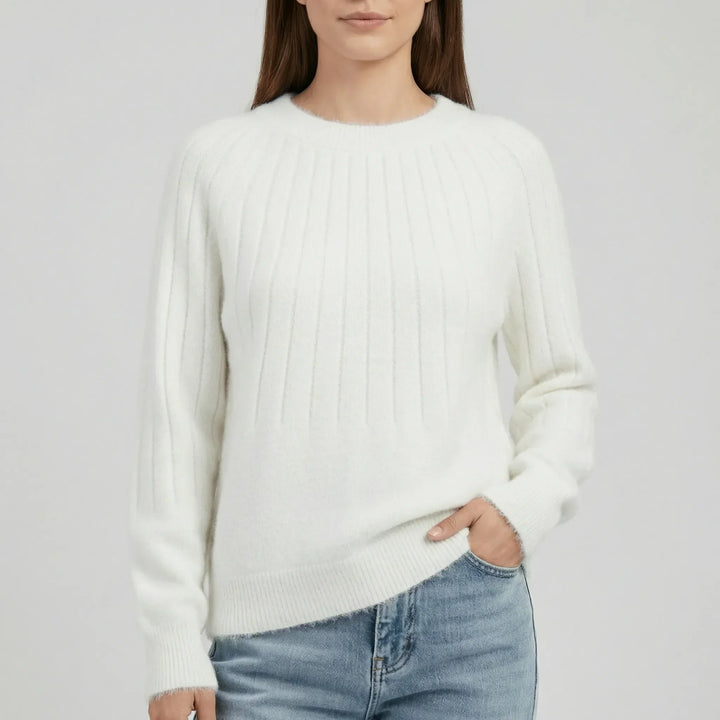 Women's ribbed jumper Yvonne in White – front view