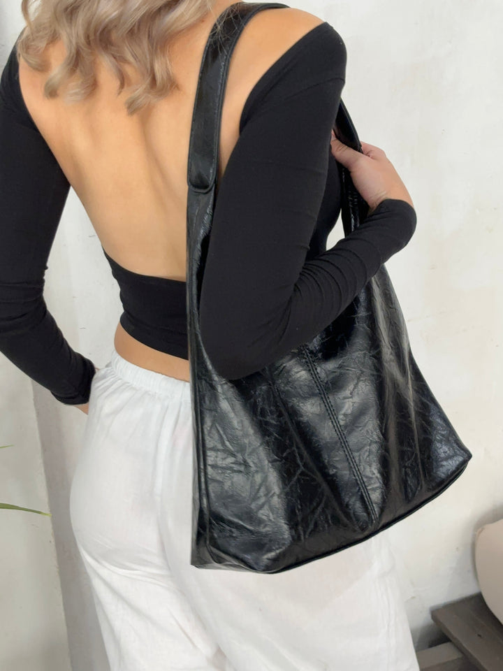 Aurelia Distressed Leather Tote