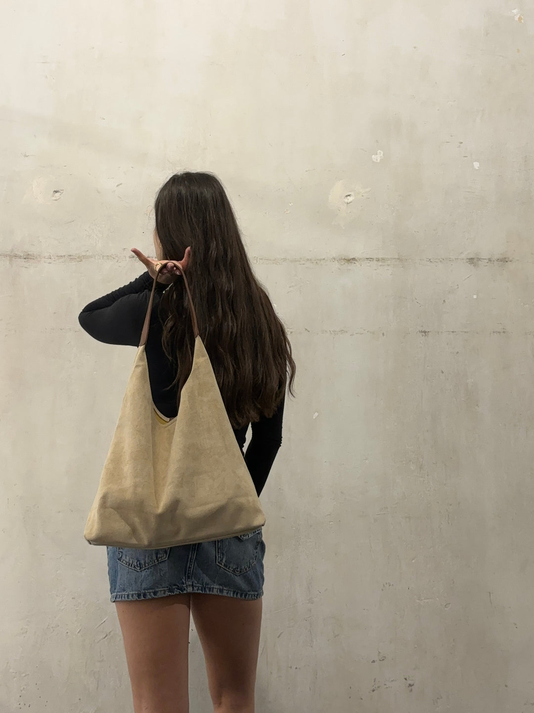 Quinn Suede Daily Tote