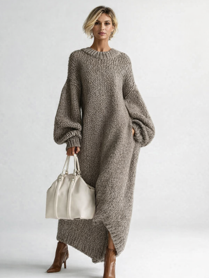 Women's chunky knit maxi jumper dress Avril in Grey – front view