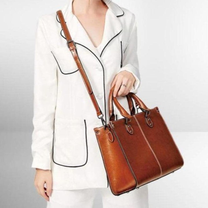 Renata – Elegant Tote Handbag