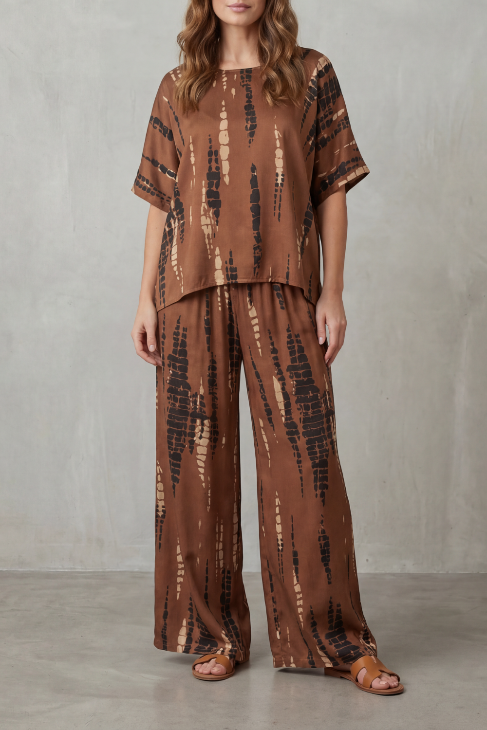 Women's Printed Short Sleeve Top and Trouser Co-ord Set - Ermelle