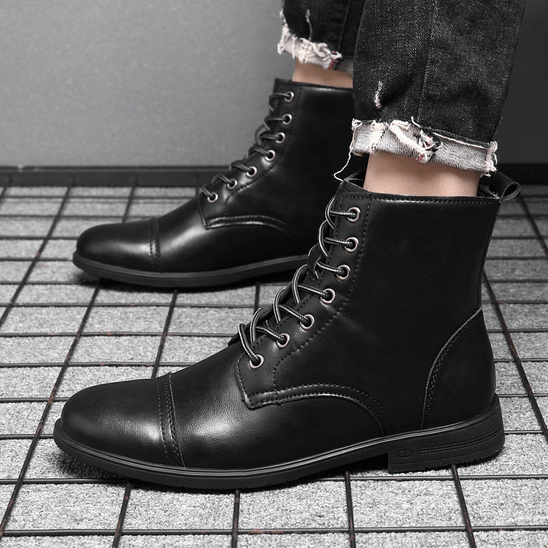 Men's toe-cap lace-up boots Christian in Deep Black – worn with jeans