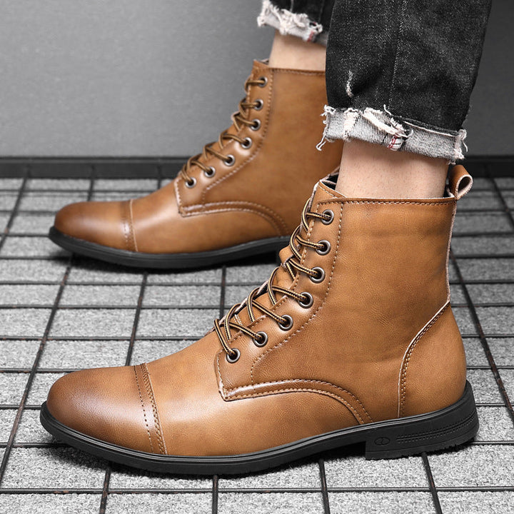 Men's toe-cap lace-up boots Christian in Saffron Brown – worn with jeans
