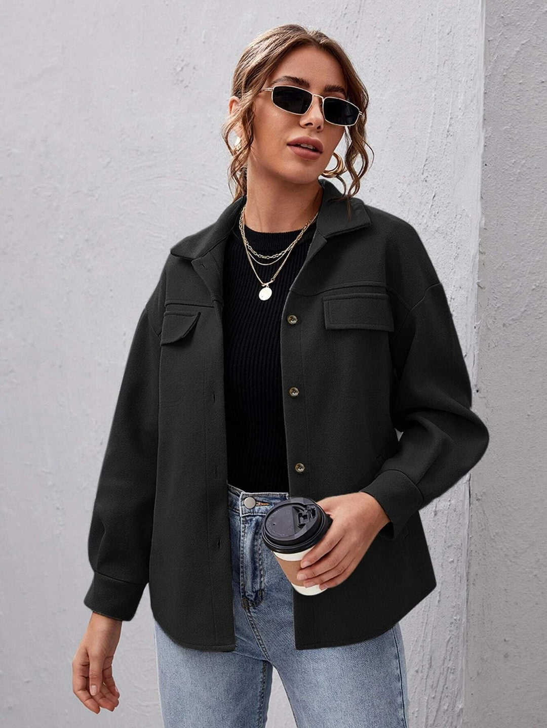 Women's shacket Minnie in Black – front view