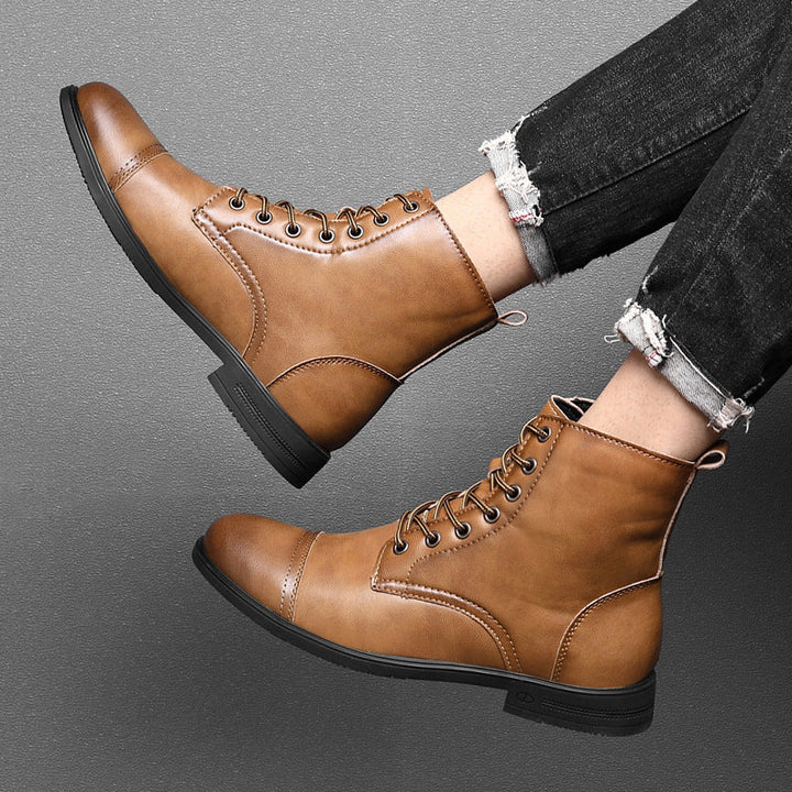 Men's toe-cap lace-up boots Christian in Saffron Brown – worn, raised feet