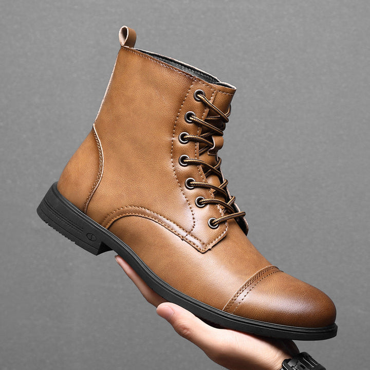 Men's toe-cap lace-up boots Christian in Saffron Brown – held in hand