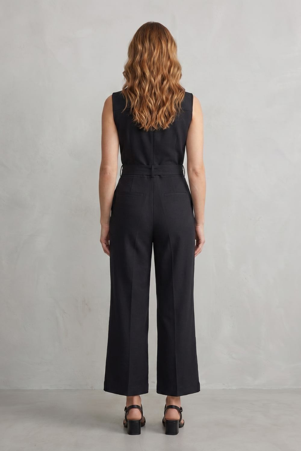 Women's Sleeveless Wide Leg Jumpsuit with Shirt Collar - Mavienne