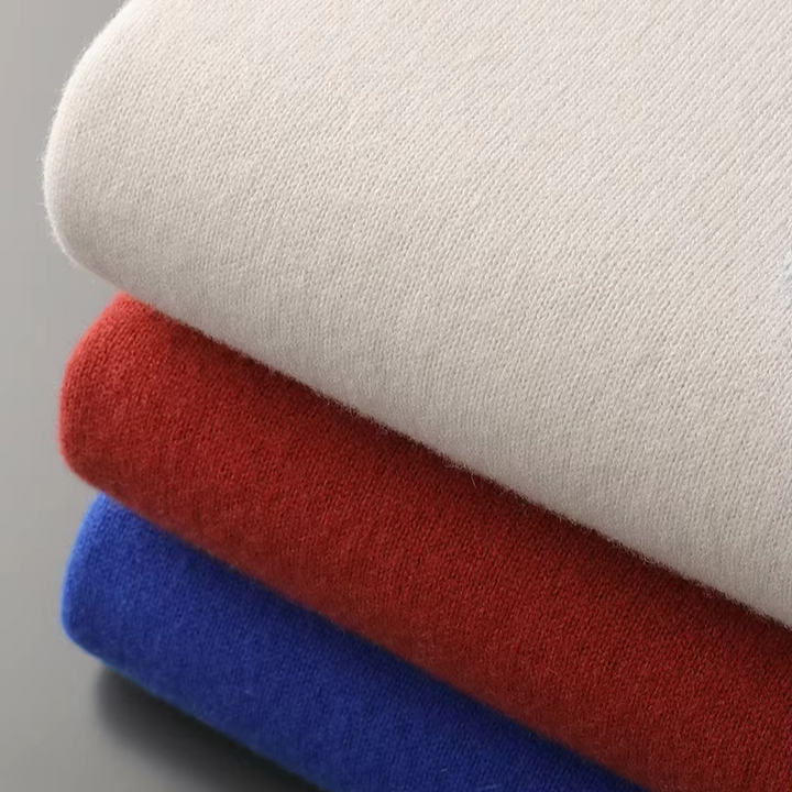 Men's soft knit mock neck jumper Ignazio – White, Red and Blue knit fabric close-up