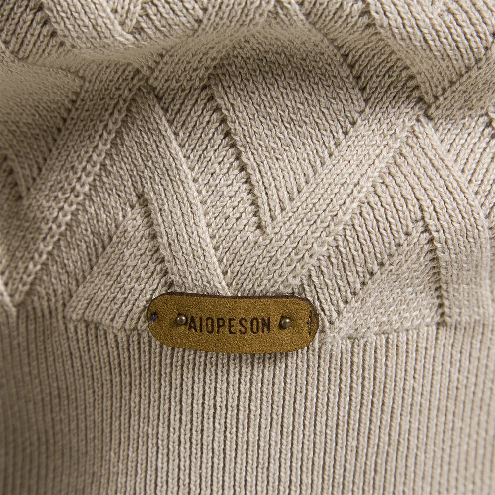 Men's diamond knit crew neck jumper in khaki – Zarion – ribbed hem detail
