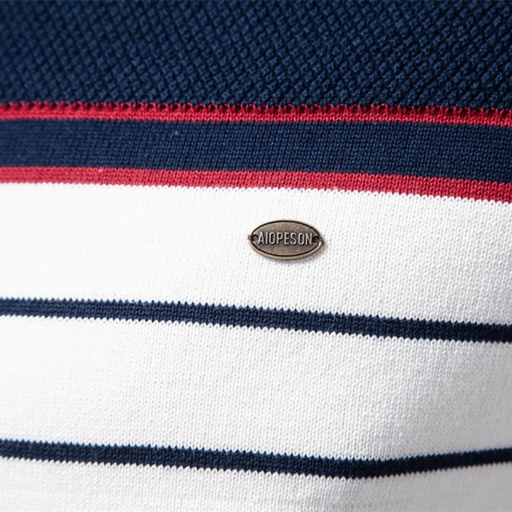 Men's striped crew neck jumper in navy and white – Ashdown – close-up of chest stripes