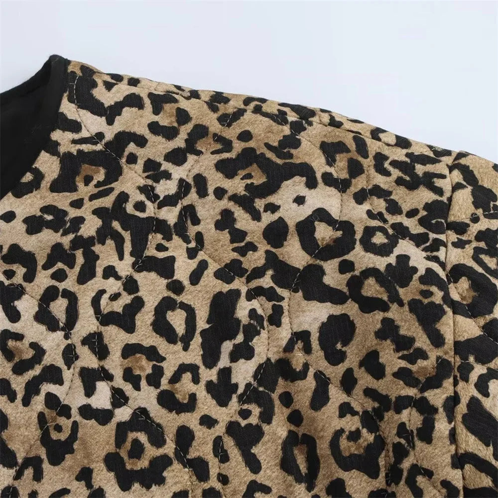 Women's leopard print quilted jacket Winona in Leopard – chest pocket detail