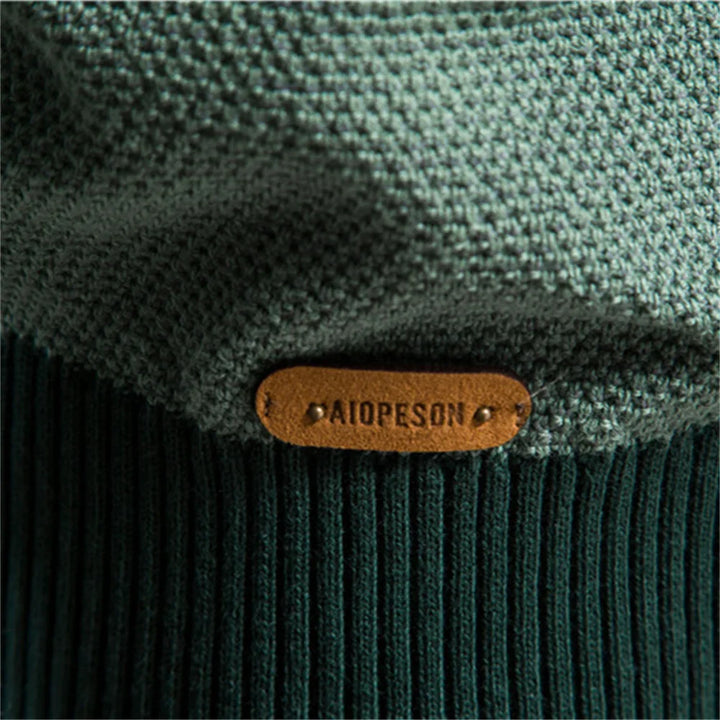 Men's colour block crew neck jumper in green – Aelric – ribbed hem detail