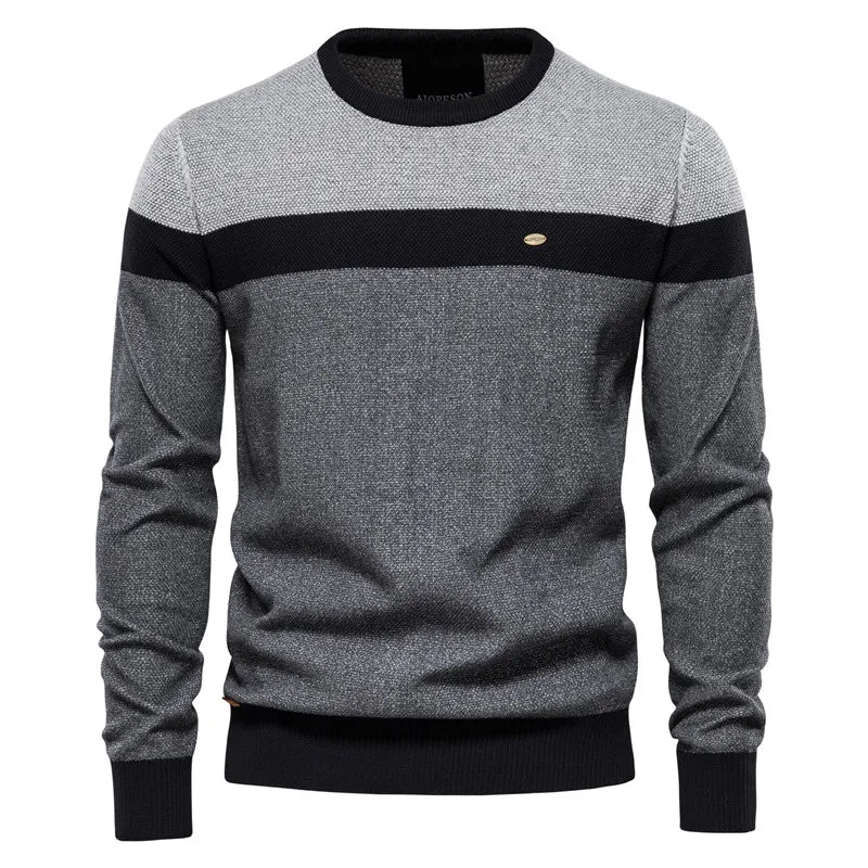 Men's colour block crew neck jumper in grey – Aelric – front view