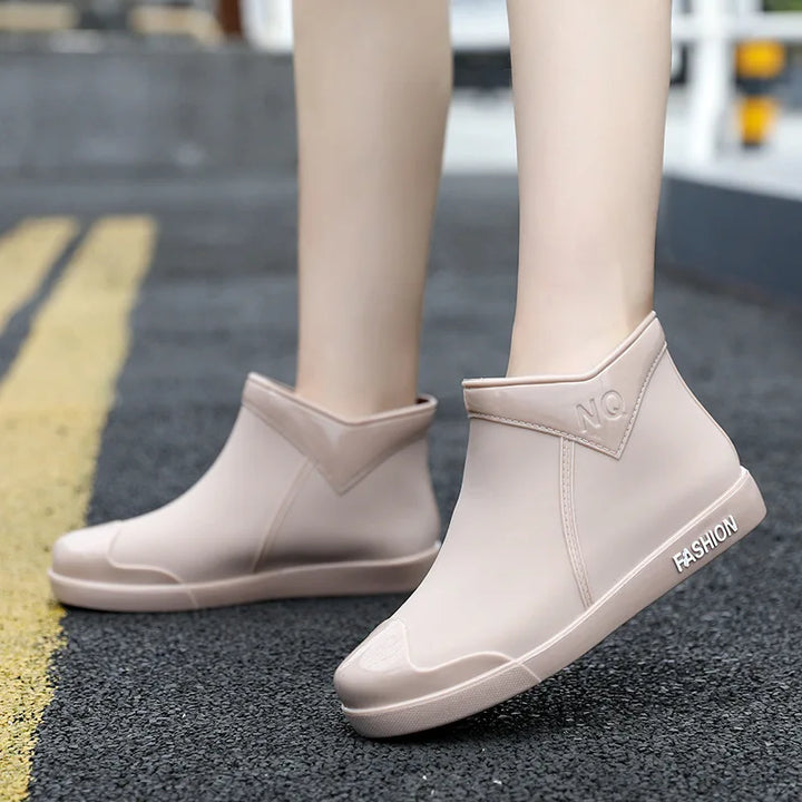 Women's Soft-Sole Waterproof Short Rain Boots - Mistrelle