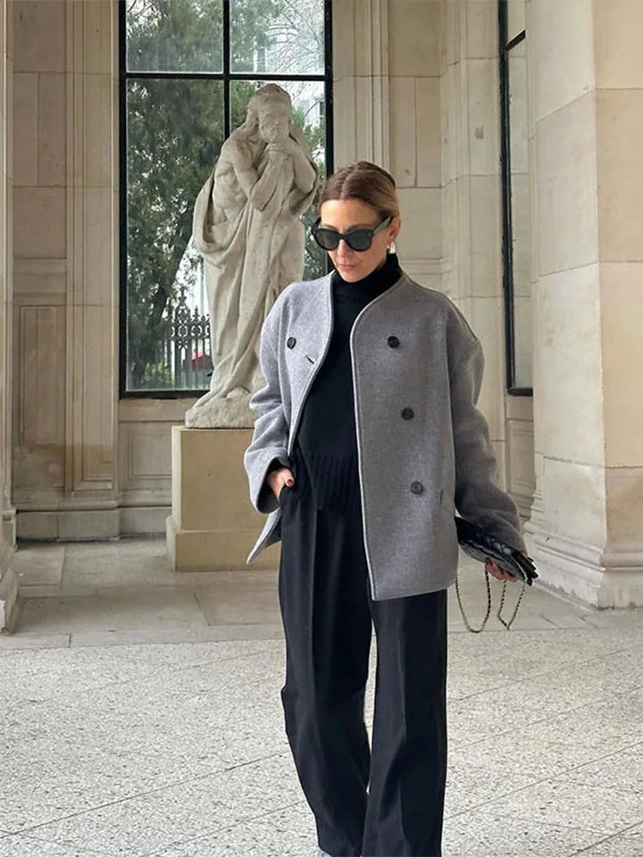Women's short coat Yolande in Grey – full length street view