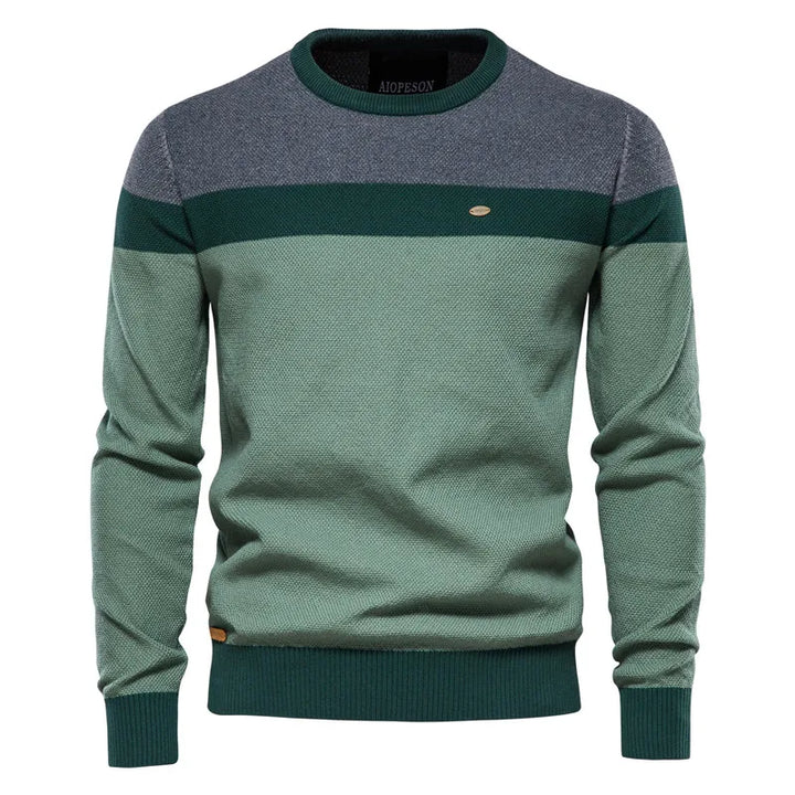 Men's colour block crew neck jumper in green – Aelric – front view