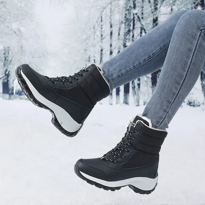 Women's Fur-Lined Platform Snow Boots - Perrienne