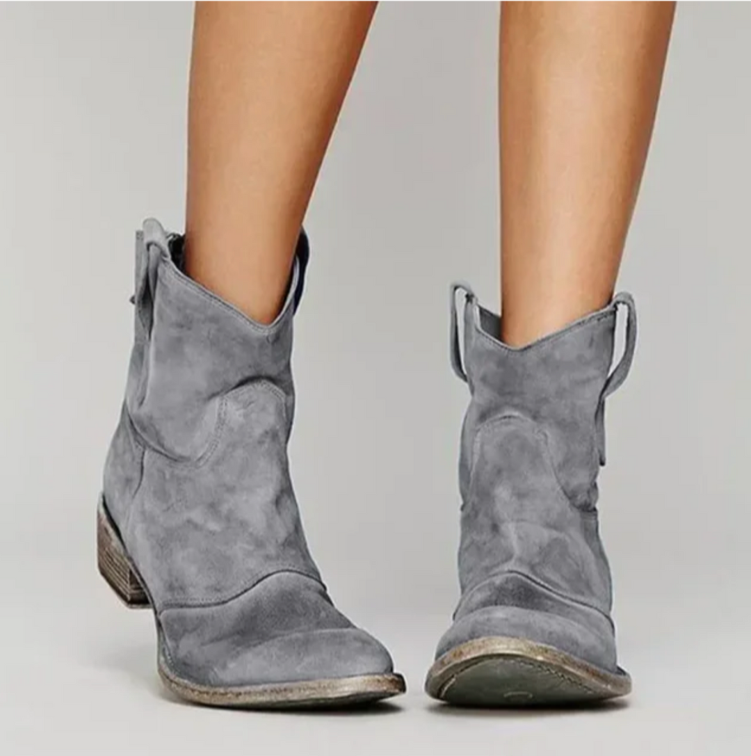 Roselle -  Suede Western boots