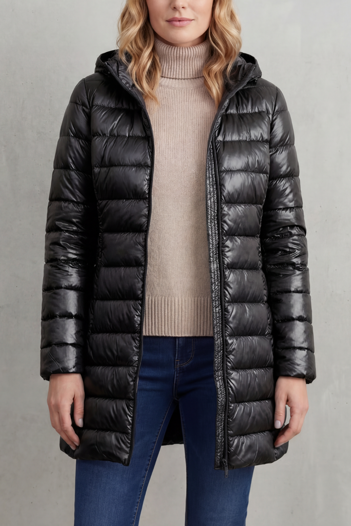 Women's Ultra-Lightweight Hooded Down Jacket for Cozy Warmth – Perpetua
