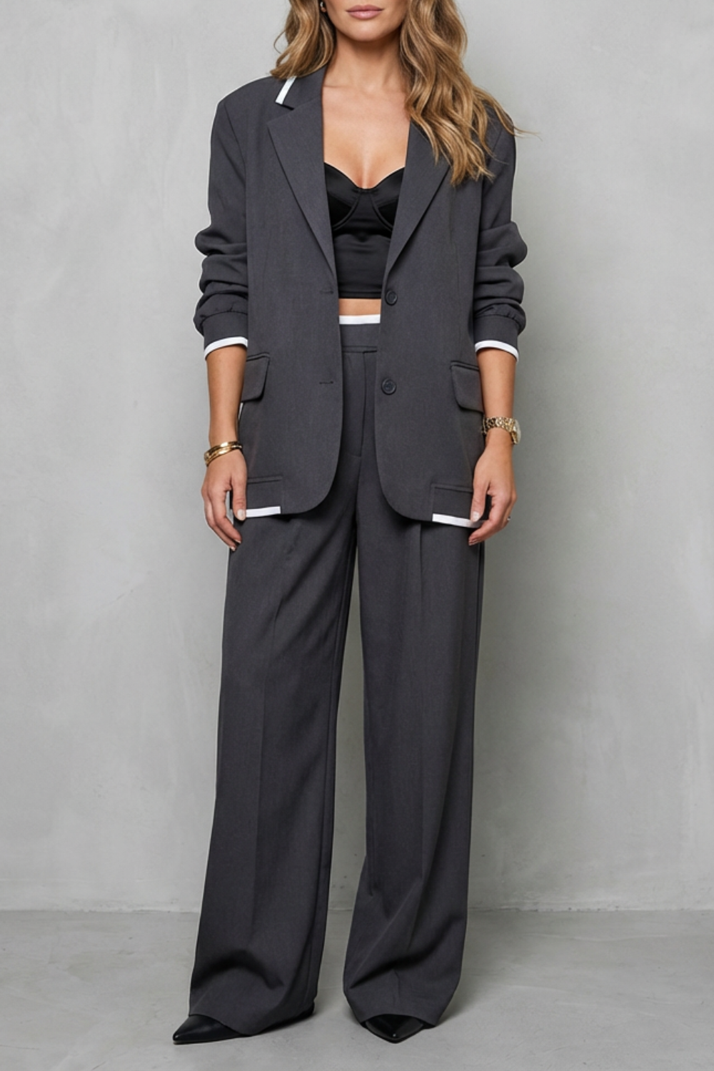 Women's Oversized Blazer and Wide-Leg Trouser Suit - Farielle