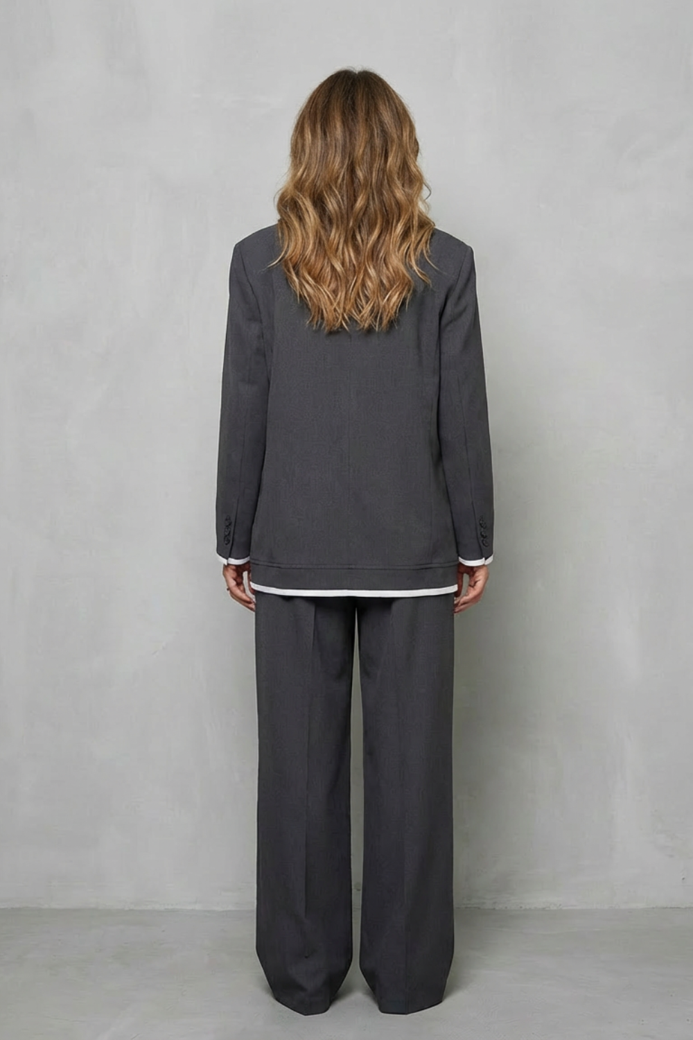 Women's Oversized Blazer and Wide-Leg Trouser Suit - Farielle