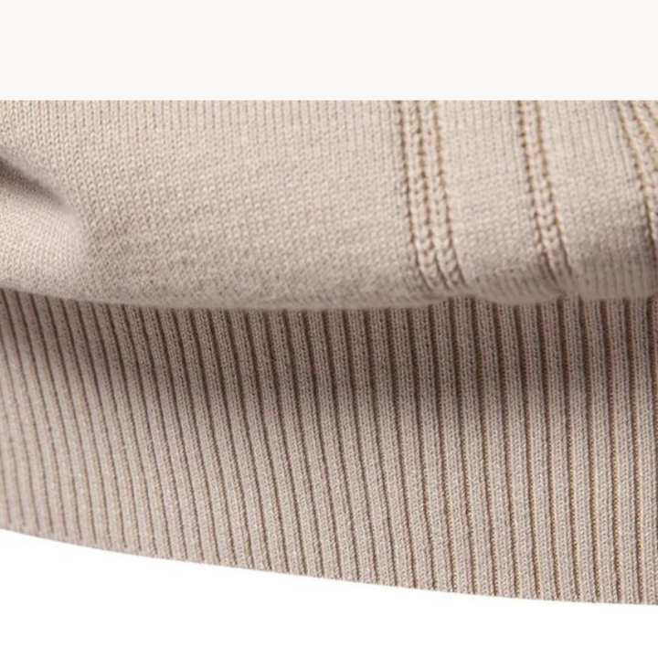 Men's textured check crew neck jumper in beige – Kirkby – ribbed hem detail